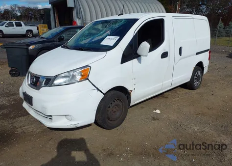 2015 Nissan Nv200 Sv из США, поврежденный, VIN 3N6CM0KN7FK709873